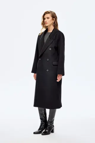 QUZU Vatkalı Yırtmaçlı Uzun Kaşe Kaban Siyah