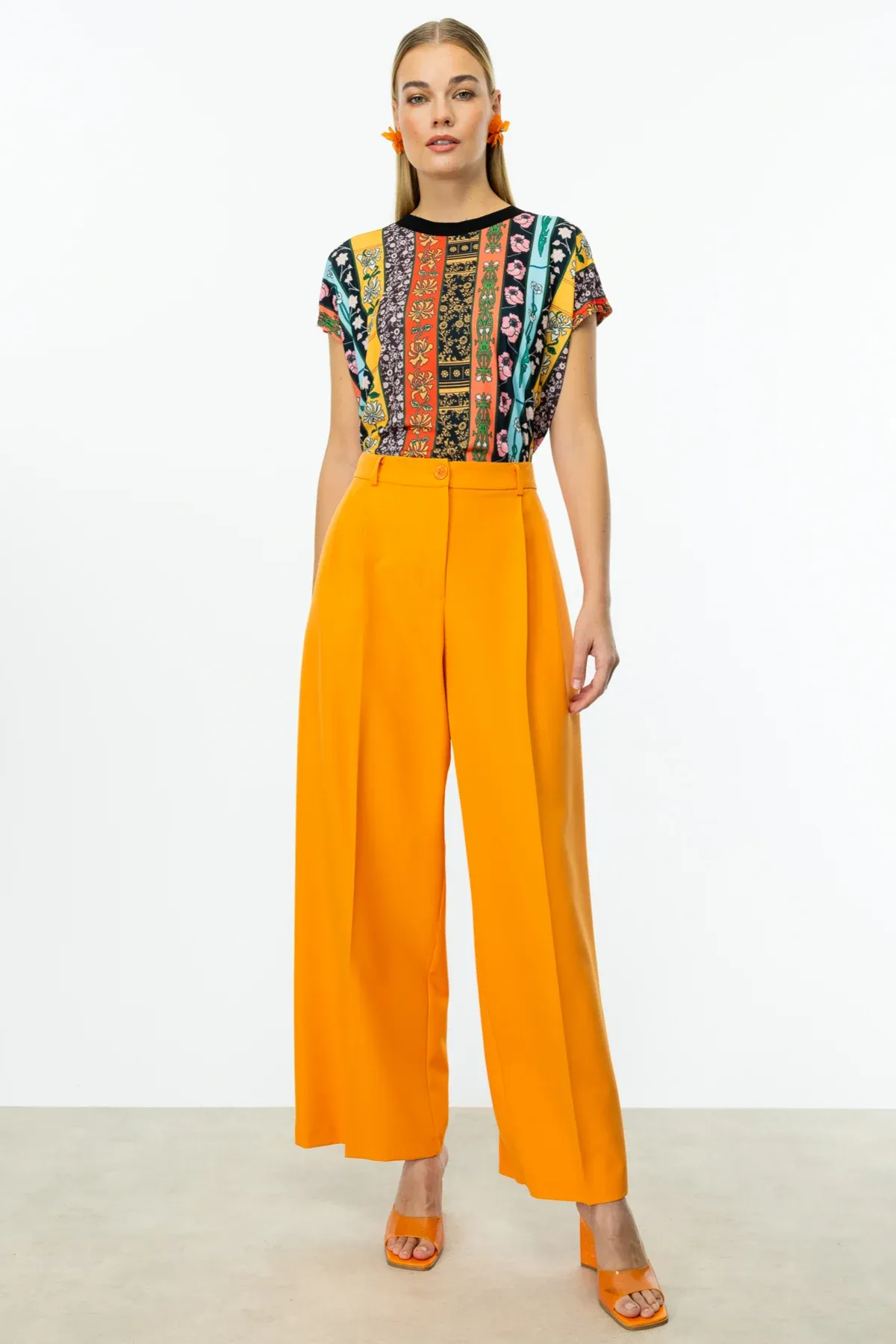 On Pile Detaylı Geniş Paça Pantolon Oranj