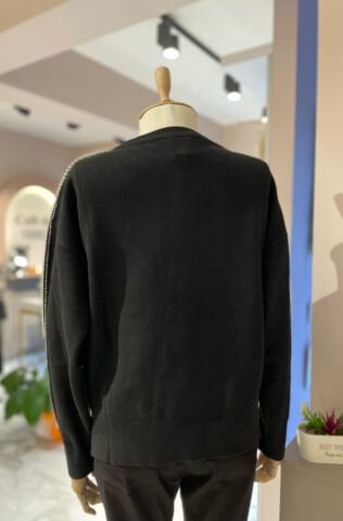 İnci İşlemeli Uzun Kollu Kazak