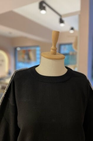 İnci İşlemeli Uzun Kollu Kazak