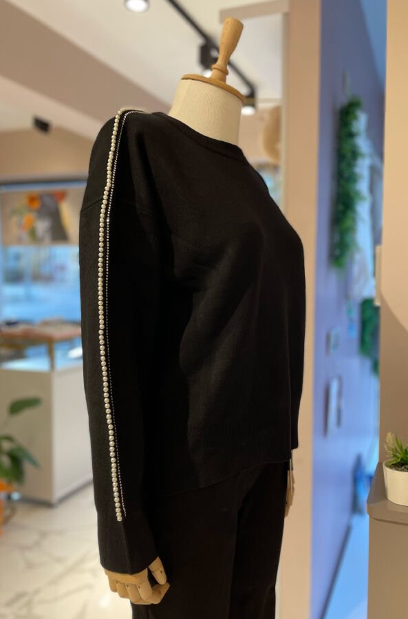 İnci İşlemeli Uzun Kollu Kazak