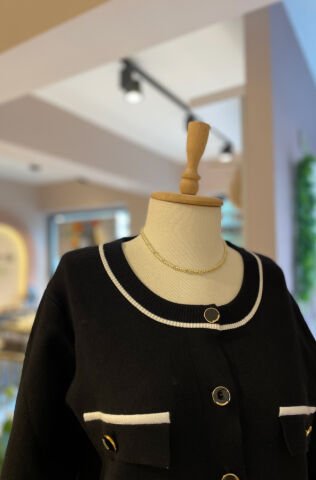 Bisiklet Yaka Düğme Detaylı Hırka Siyah