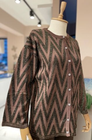 Desenli Düğme Detaylı Hırka