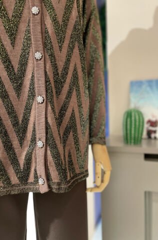 Desenli Düğme Detaylı Hırka