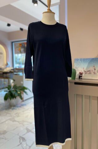 Yırtmaç Detaylı Uzun Kollu Triko Elbise Lacivert