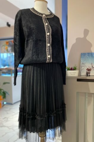 Peluş Düğme Detaylı Hırka