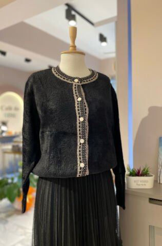 Peluş Düğme Detaylı Hırka