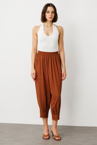 On Paçası Pileli Şalvar Pantolon MOCHA - L