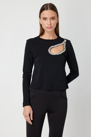 On Taş İşlemeli Pencere Detaylı Bluz