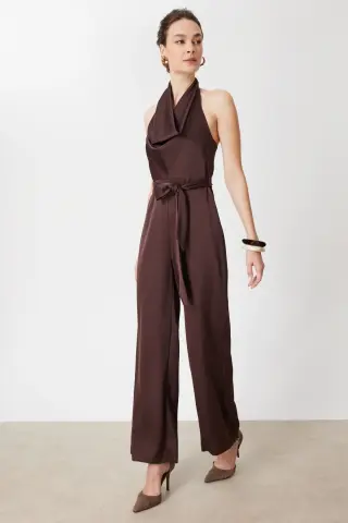 Mi Degaje Yaka Kuşaklı Saten Tulum Bitter