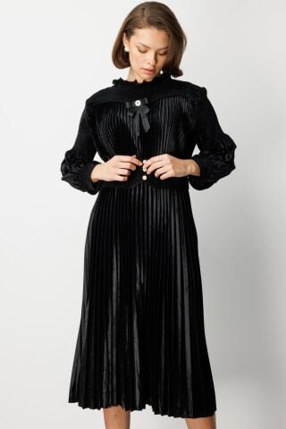 Ekol Kurdele Detaylı Piliseli Maxi Elbise Siyah