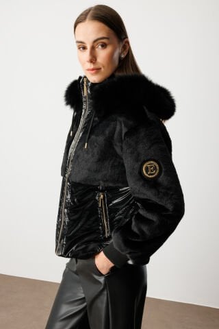 Ekol Parlak Kumaşlı Peluş Mont Siyah