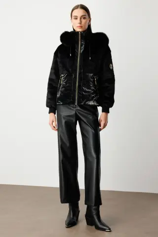 Ekol Parlak Kumaşlı Peluş Mont Siyah