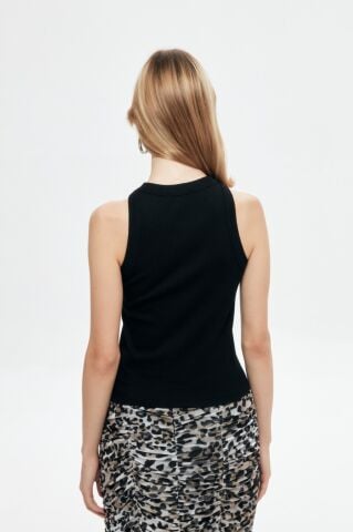 Quzu Geniş Biyeli Atlet Siyah