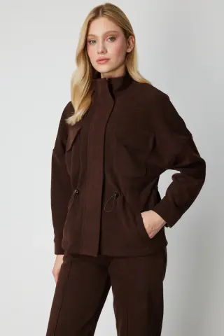 On Dik Yaka Bağcıklı Mont