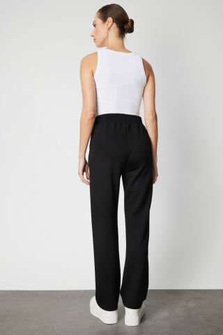 ON BELİ LASTİKLİ CEPLİ EŞOFMAN ALTI