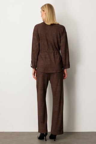 On Kahve Batik Desenli Önü Düğmeli Ceket & Beli Lastikli Pantolon Takım