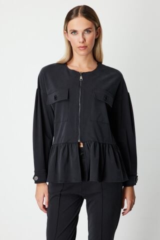 On Fermuar Detay Ceket