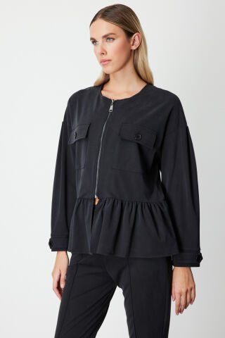 On Fermuar Detay Ceket