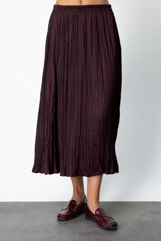 On Kırışık Görünümlü Midi Etek