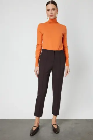 On Çimalı Dar Paça Pantolon