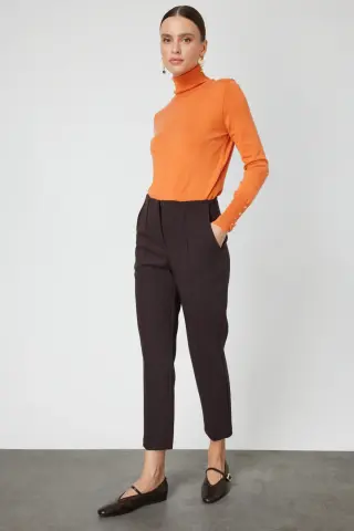 On Çimalı Dar Paça Pantolon
