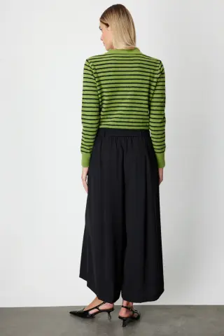 On Beli Kemerli Pileli Pantolon Siyah