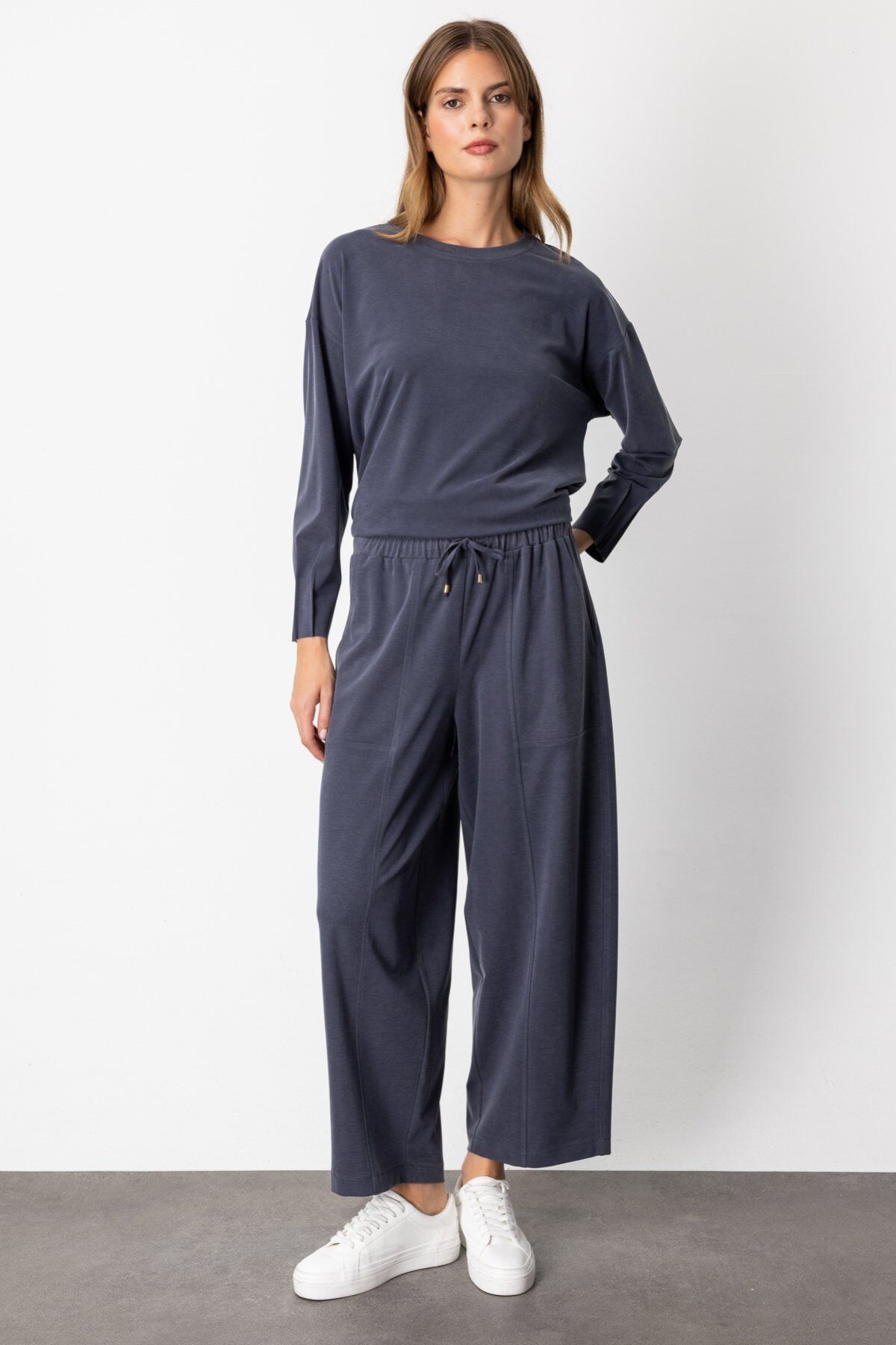 On Yan Cepli Bol Paça Eşofman Altı Lacivert