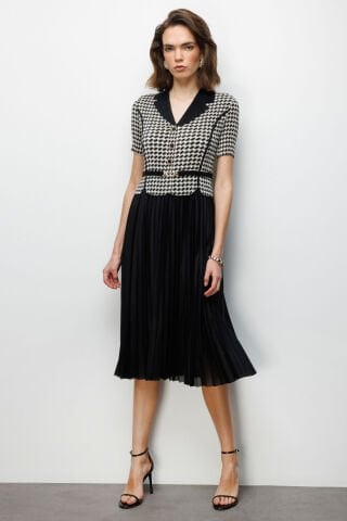 Ekol Akordiyon Kumaş Desenli Maxi Elbise Siyah