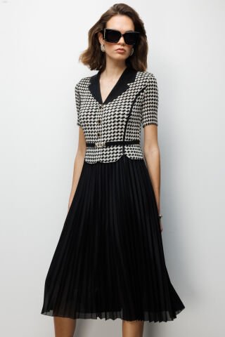 Ekol Akordiyon Kumaş Desenli Maxi Elbise Siyah