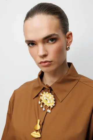 Ekol Metal Broşlu Oversize Pamuk Gömlek