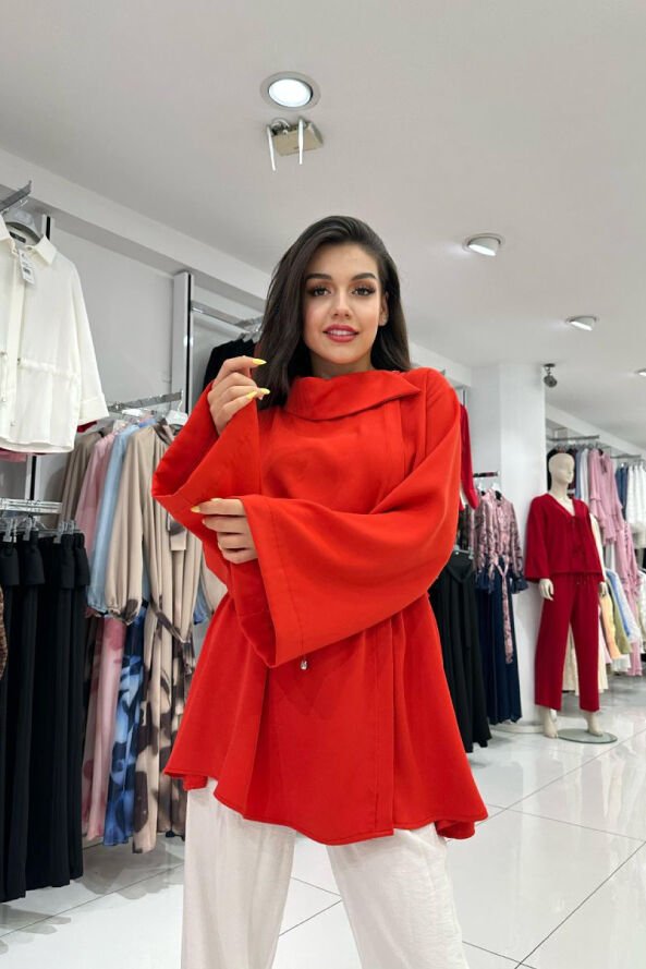 Mendil Yaka Tunik Kırmızı