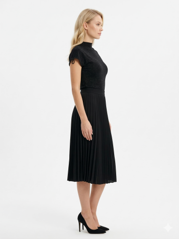 ON Işıltılı Simli Kısa Kollu Kadın Bluz