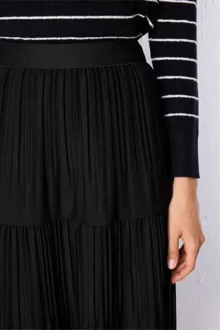 Ekol Dikiş Detaylı Piliseli Maxi Etek