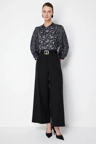 On Beli Kemerli Geniş Paça Palazzo Pantolon Siyah