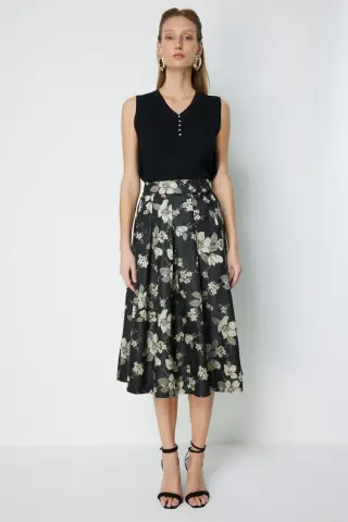 Ekol Çiçek Nakışlı Pileli Midi Etek Vizon
