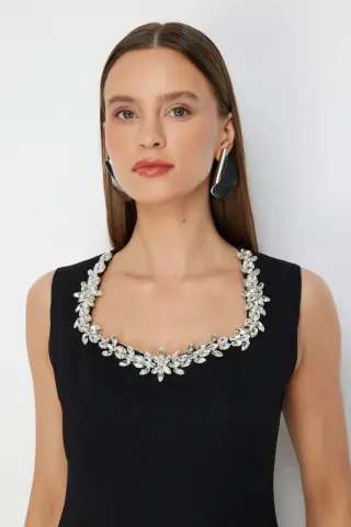 Ekol Kare Yaka Taşlı Mini Elbise Siyah