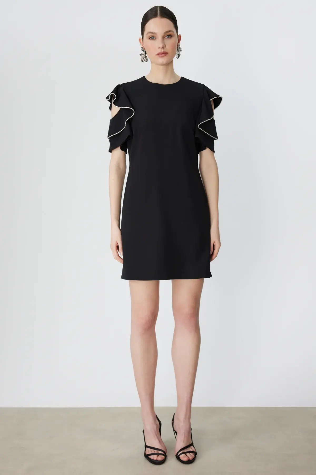 Ekol Omuzları Taşlı Kısa Kollu Mini Elbise Siyah