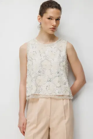 Ekol Pullu Taş İşlemeli Bluz Ekru