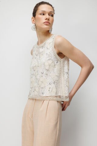 Ekol Pullu Taş İşlemeli Bluz Ekru