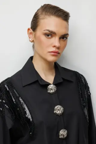 Ekol Boncuk İşlemeli Süs Metal Düğmeli Gömlek Siyah