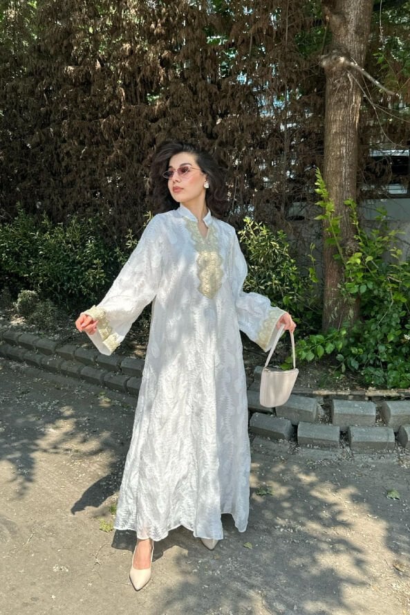 Gold Nakışlı Astarlı Abaya