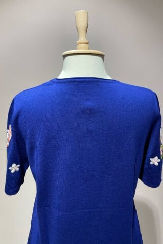 Çiçek Nakışlı Taş İşlemeli Triko Parlement