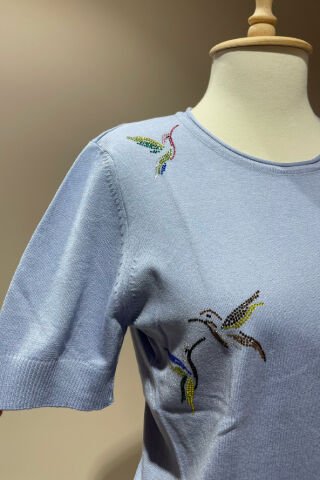 Kuş Detaylı Taş İşlemeli Triko Bebek Mavisi