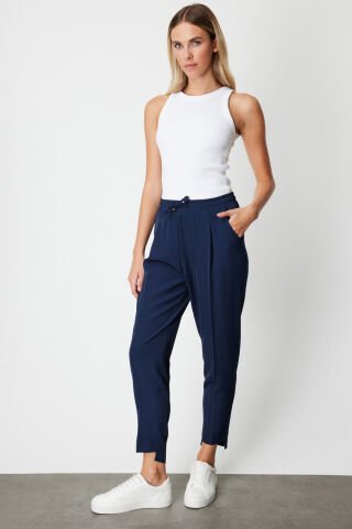 On Beli Lastikli Dar Paça Pantolon Lacivert