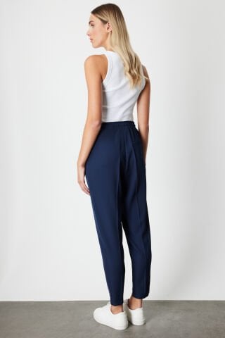 On Beli Lastikli Dar Paça Pantolon Lacivert