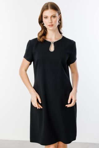 Ekol Büyük Beden Siyah Elbise Boğaz Taş Detaylı