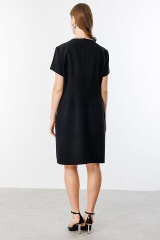 Ekol Büyük Beden Siyah Elbise Boğaz Taş Detaylı