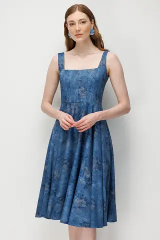 Mi Desenli Kare Yaka Midi Elbise Deniz