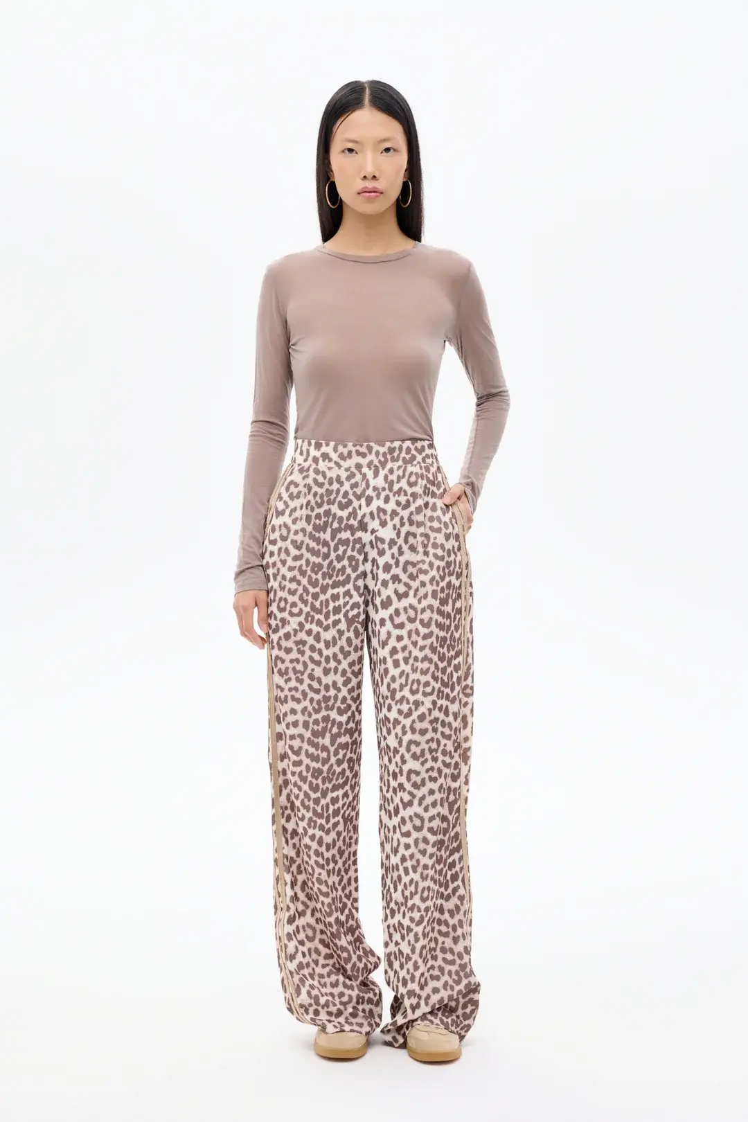 QUZU Leopar Desenli Şeritli Bol Paça Pantolon Kahverengi